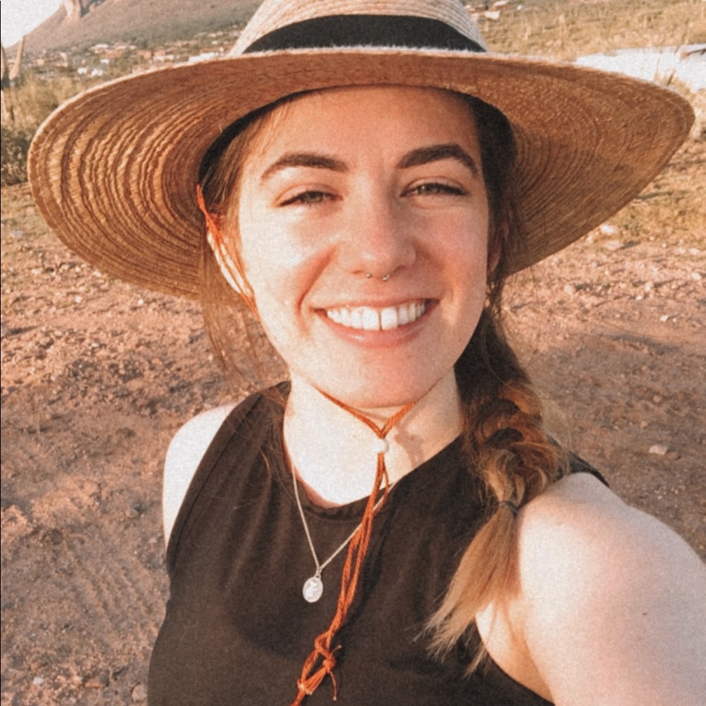 Meet your Posher, Maria